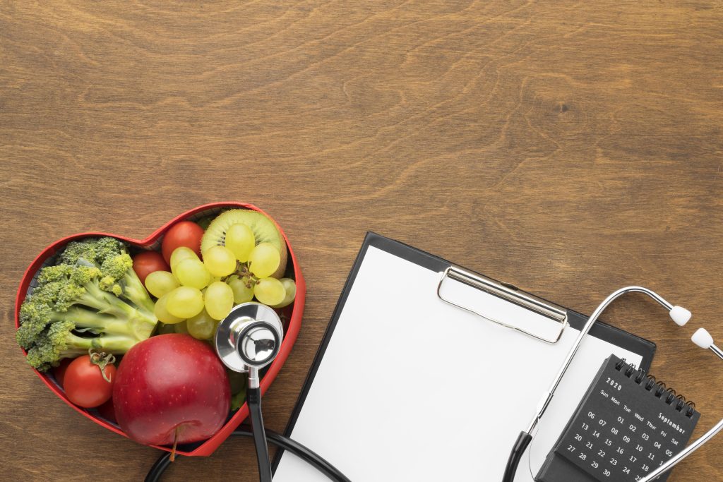 Services world heart day concept with healthy food